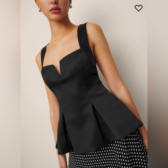 NWT Reformation Rayne Satin Top in Black Size 6 - Sleeveless Peplum Top - Picture 6 of 7